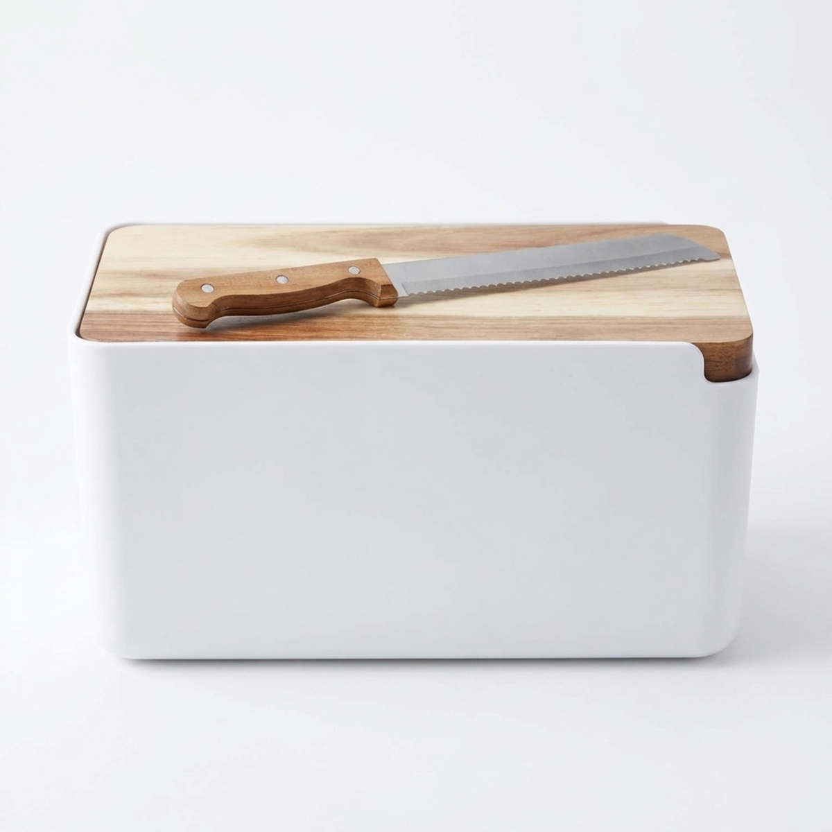 salt&pepper Hudson Bread Bin with Cutting Board Lid