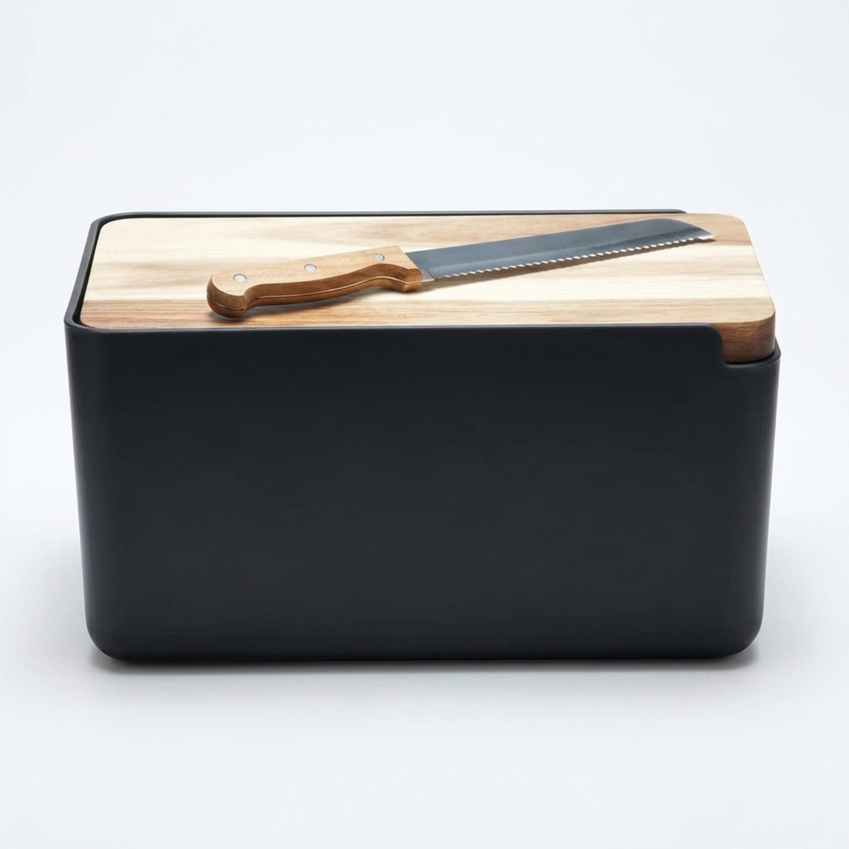salt&pepper Hudson Bread Bin with Cutting Board Lid