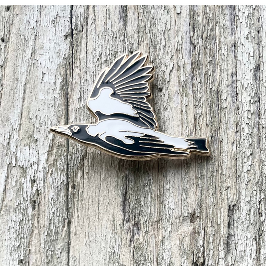 Australian jewellery - 3cm Enamel Pin - Magpie