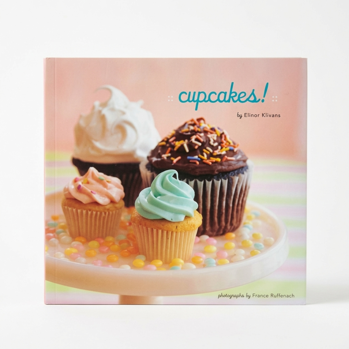 Cupcakes Cookbook - Softcover