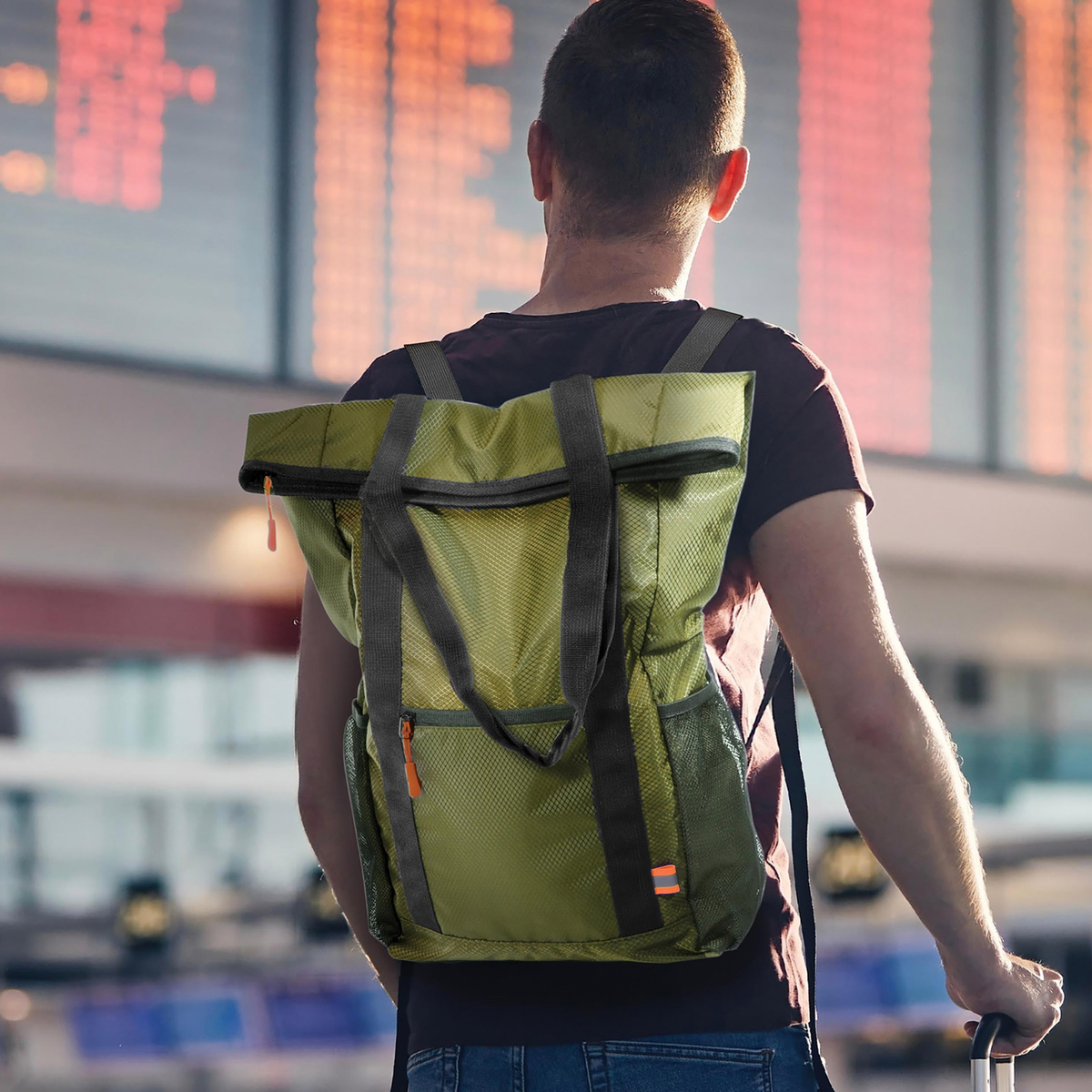 Maverick Foldable Square Backpack